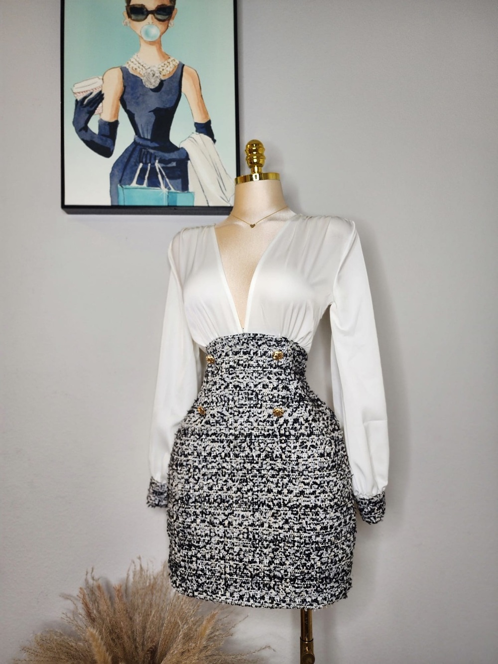 ✨ NEW Black & White Tweed Style Mini Dress ✨
